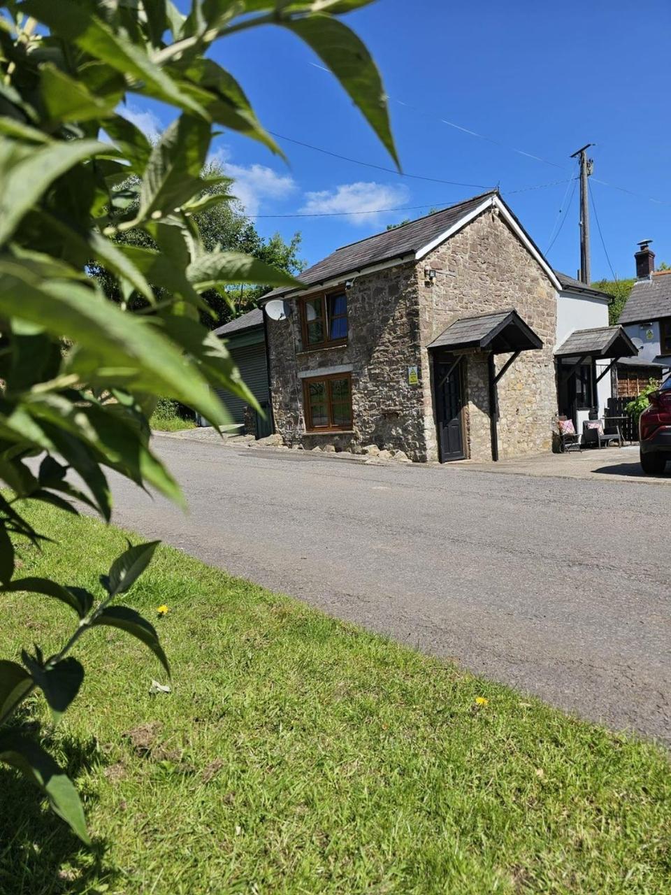 The Cottage Govilon Exterior foto